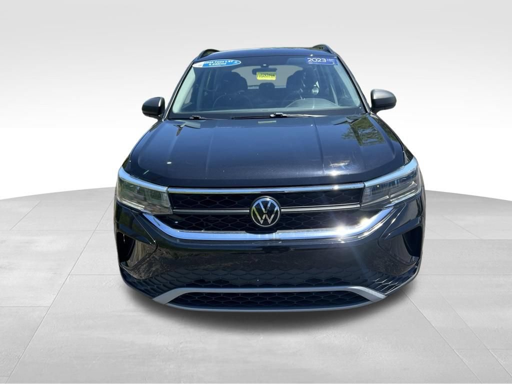 Certified 2023 Volkswagen Taos S FWD image 3