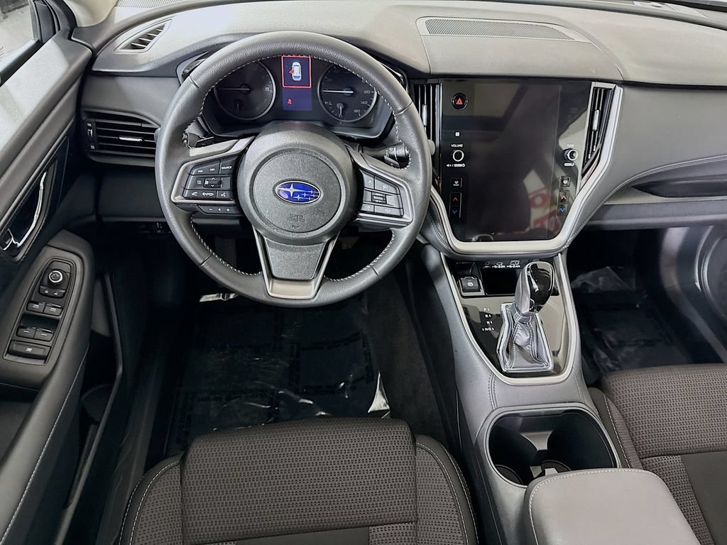 Certified 2025 Subaru Outback Premium w/ Popular Package #1 AWD/4WD image 4