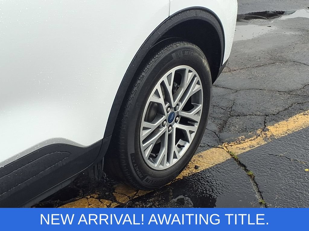 Certified 2022 Ford Escape SEL AWD/4WD image 29