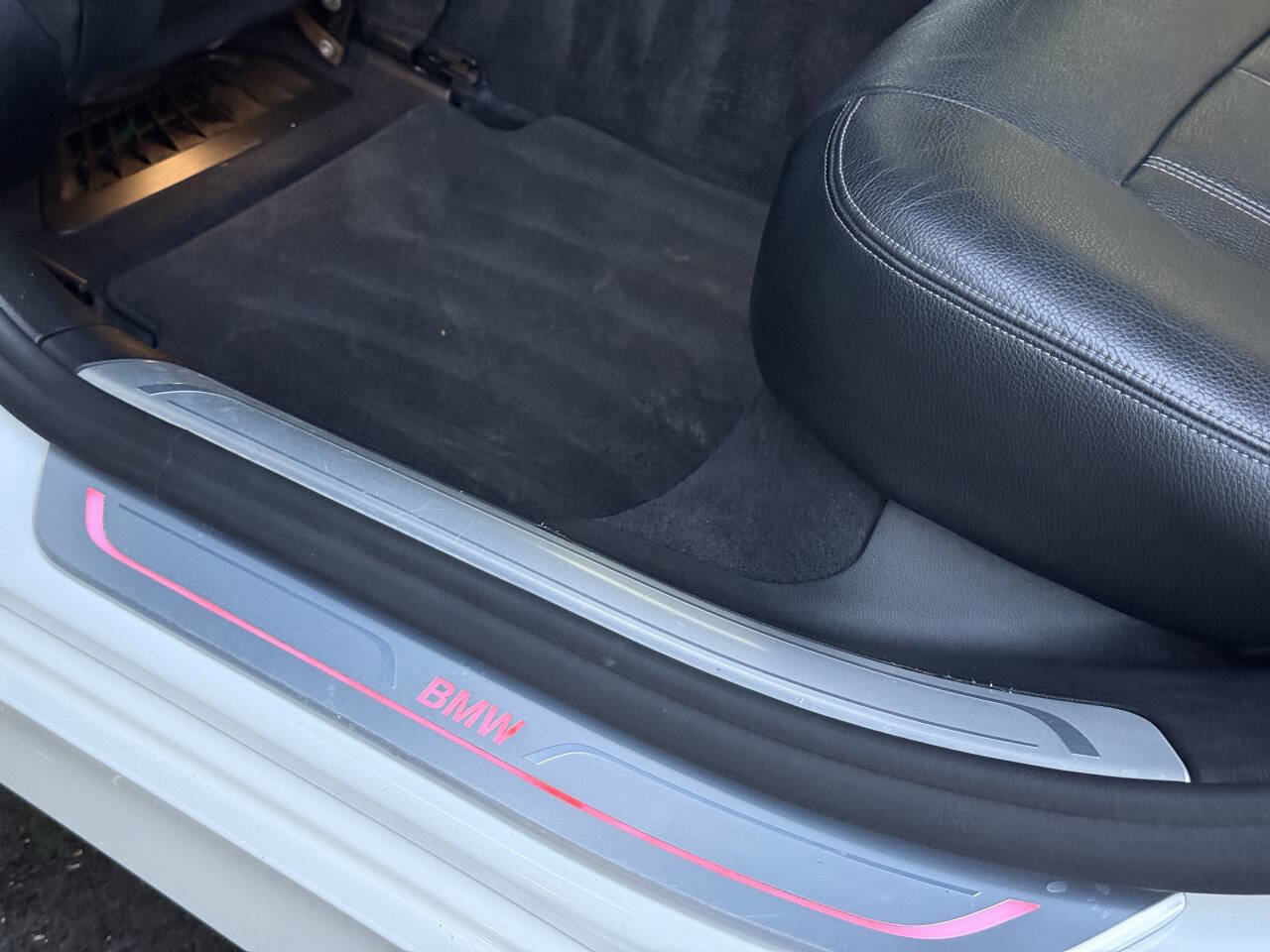 Used 2018 BMW 740i RWD image 36