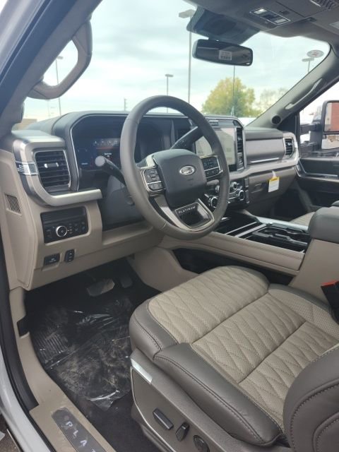 New 2026 Ford F450 Platinum image 37