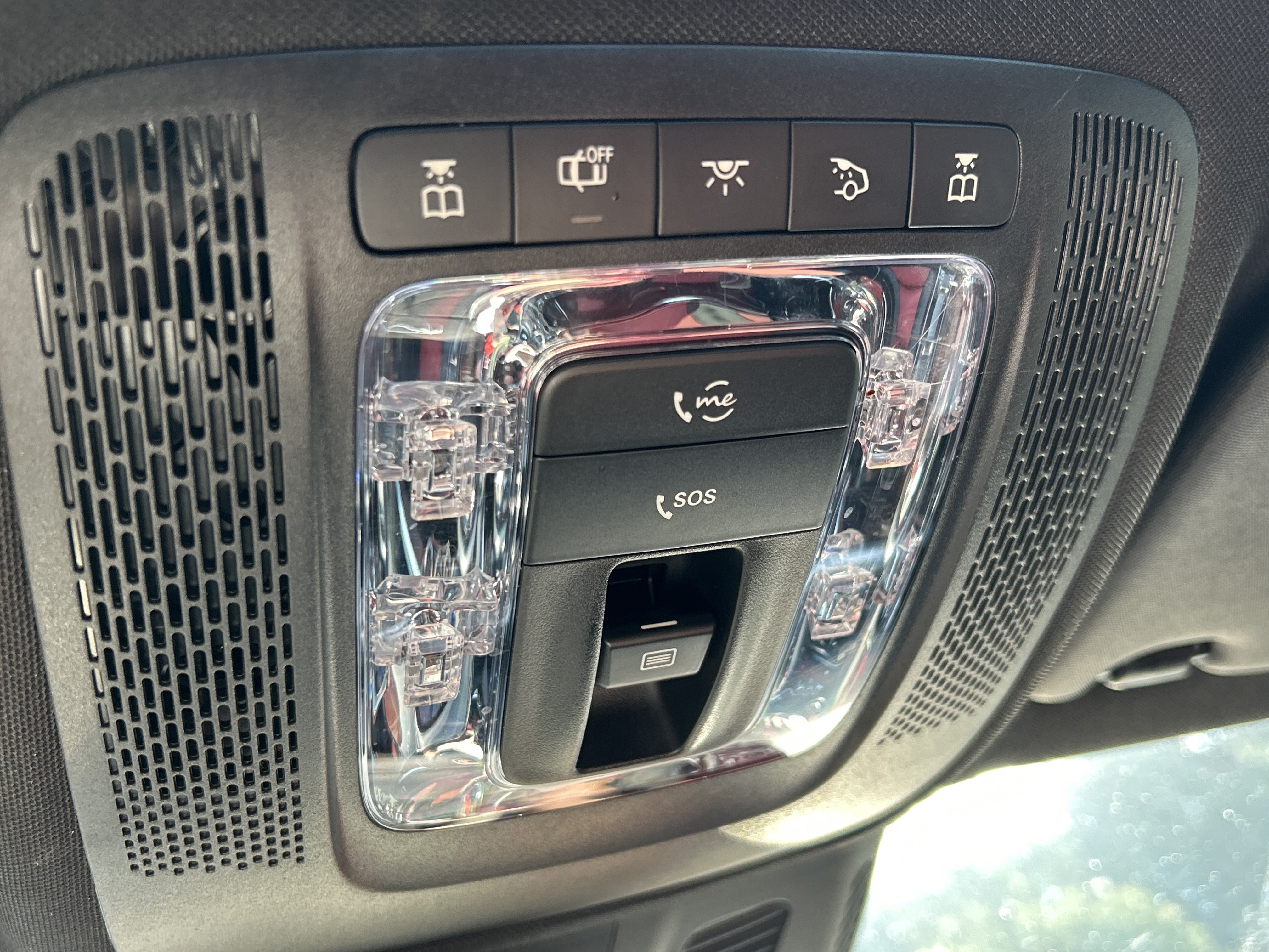 Certified 2023 Mercedes-Benz GLB 250 image 36