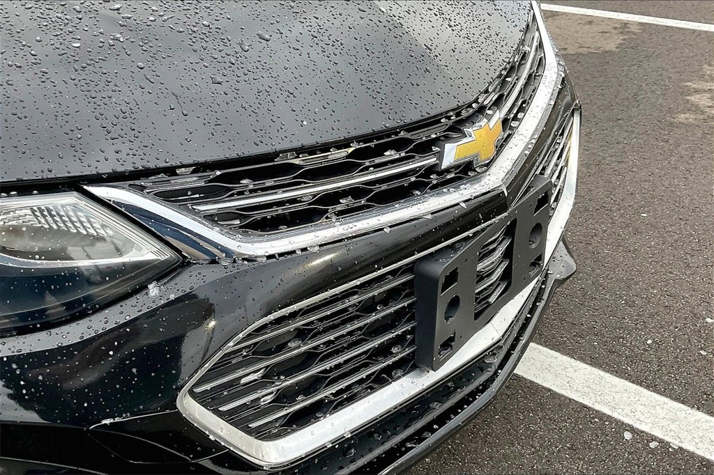 Used 2017 Chevrolet Cruze Premier image 30