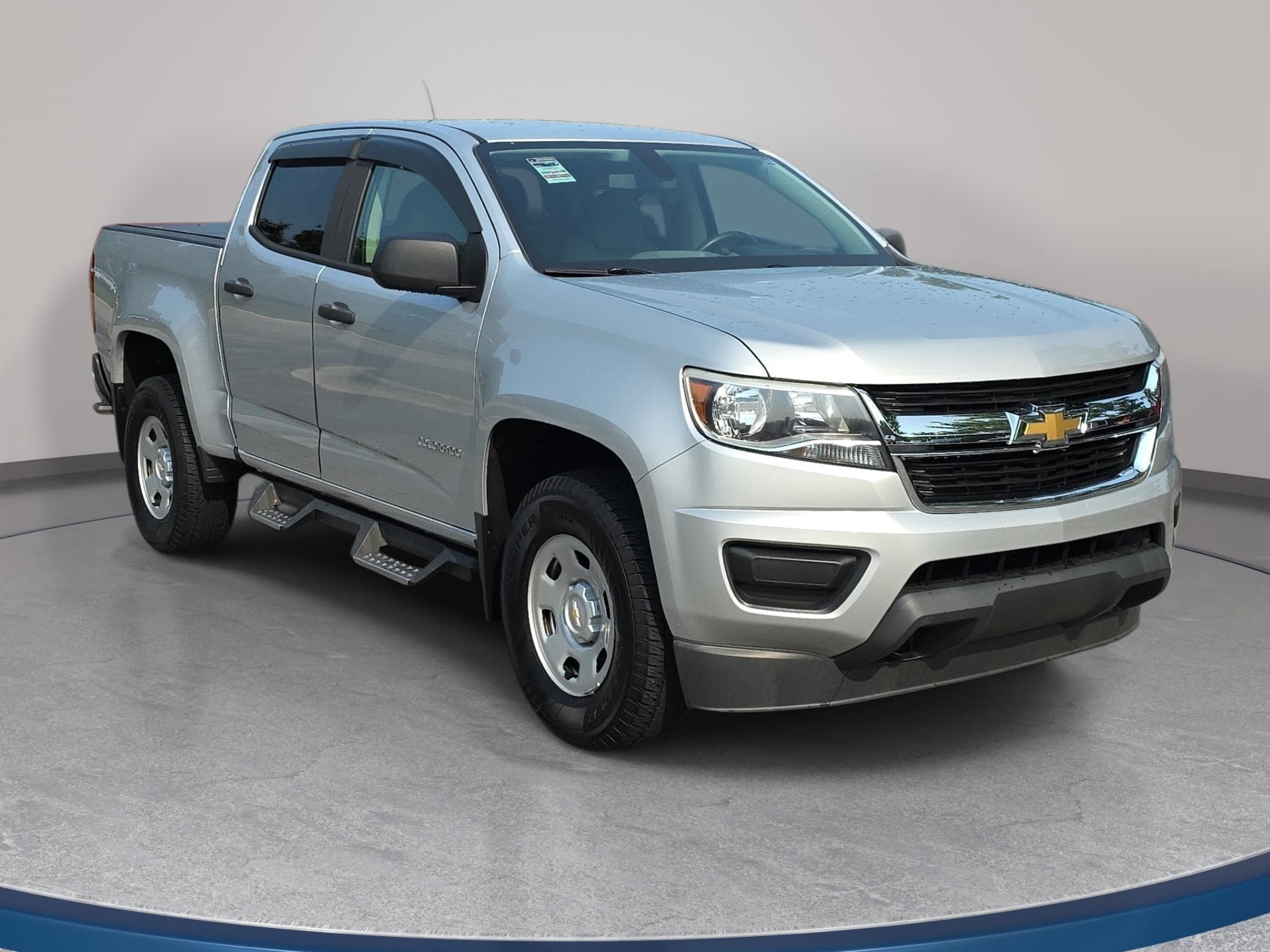 Used 2020 Chevrolet Colorado W/T w/ WT Convenience Package AWD/4WD image 3