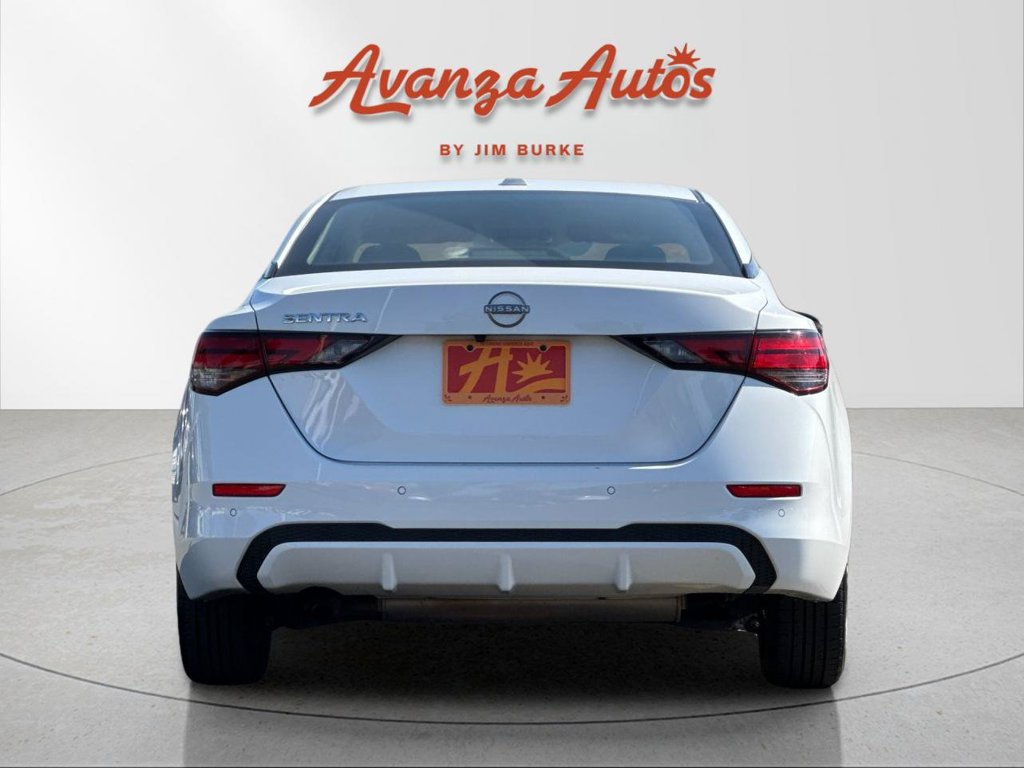 Used 2025 Nissan Sentra SV FWD image 4
