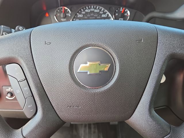 New 2025 Chevrolet Express 2500 w/ Driver Convenience Package image 12