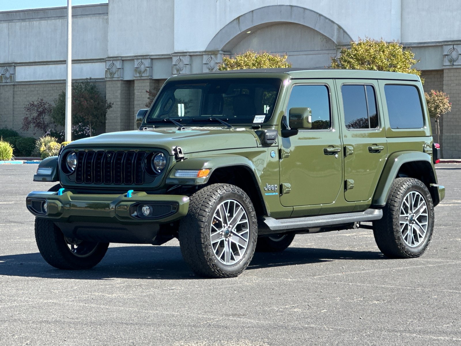 Used 2024 Jeep Wrangler High Altitude AWD/4WD image 8