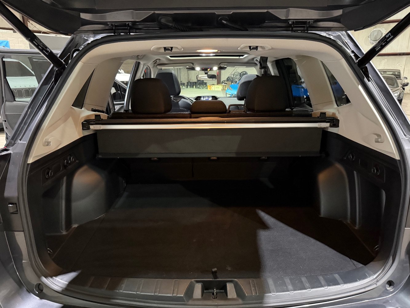 Used 2022 Subaru Forester Premium AWD/4WD image 19