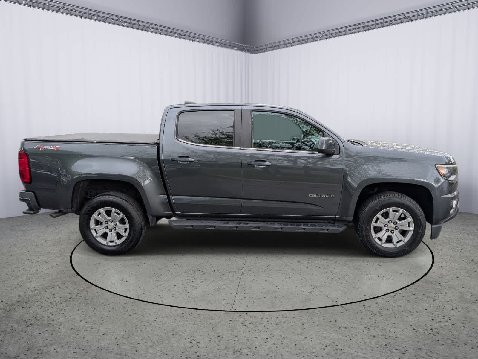 Used 2016 Chevrolet Colorado LT w/ LT Convenience Package AWD/4WD image 2
