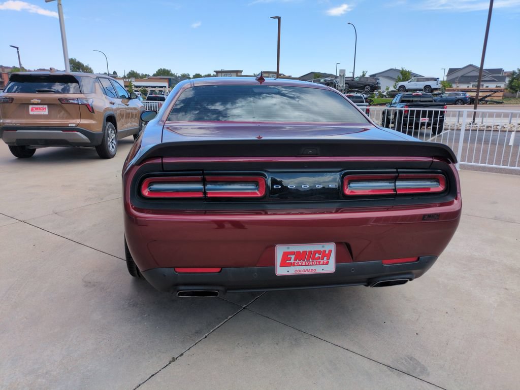Used 2019 Dodge Challenger R/T Scat Pack RWD image 4