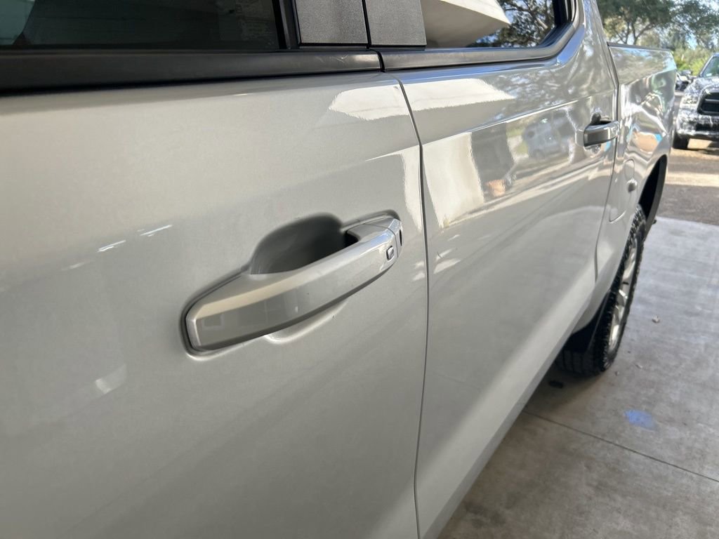 Used 2020 Chevrolet Silverado 1500 LT w/ All-Star Edition image 14