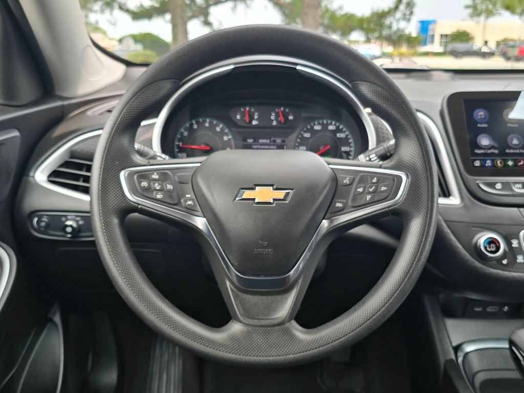 Certified 2025 Chevrolet Malibu LT FWD image 14
