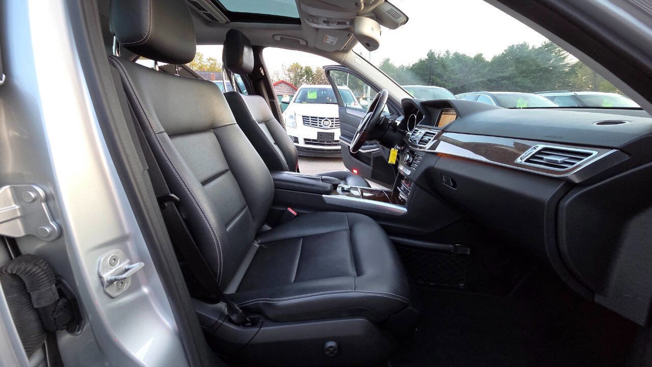 Used 2014 Mercedes-Benz E 350 4MATIC Sedan image 44