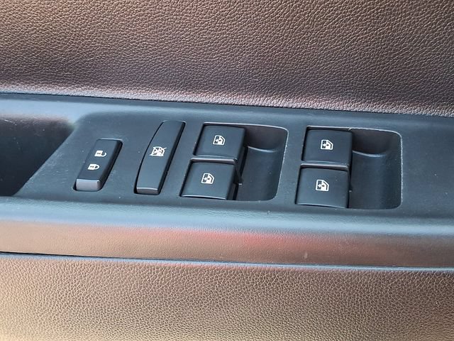 Used 2021 Chevrolet Spark LT w/ Driver Confidence Package FWD image 19