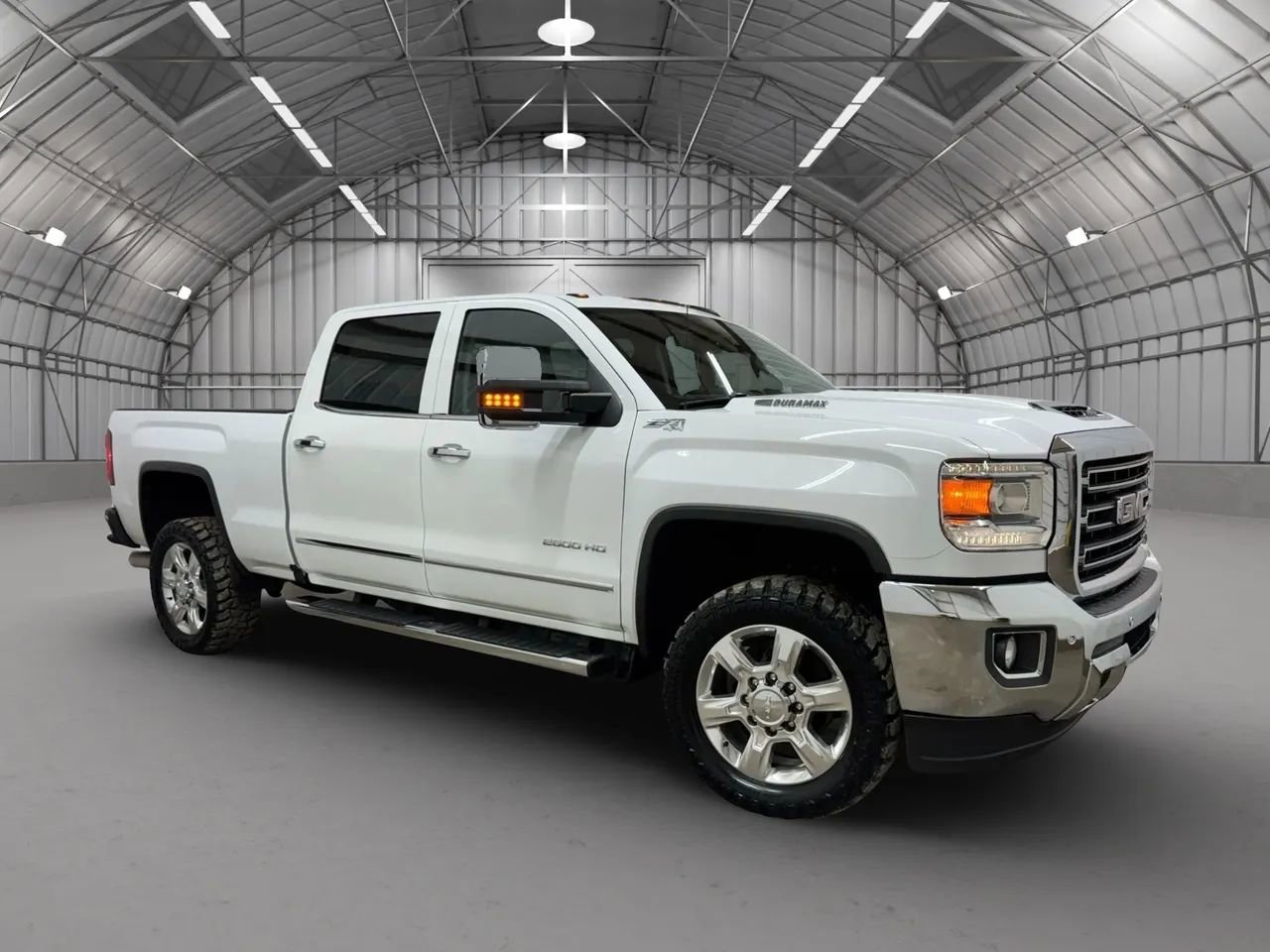 Used 2018 GMC Sierra 2500 SLT w/ Duramax Plus Package image 2