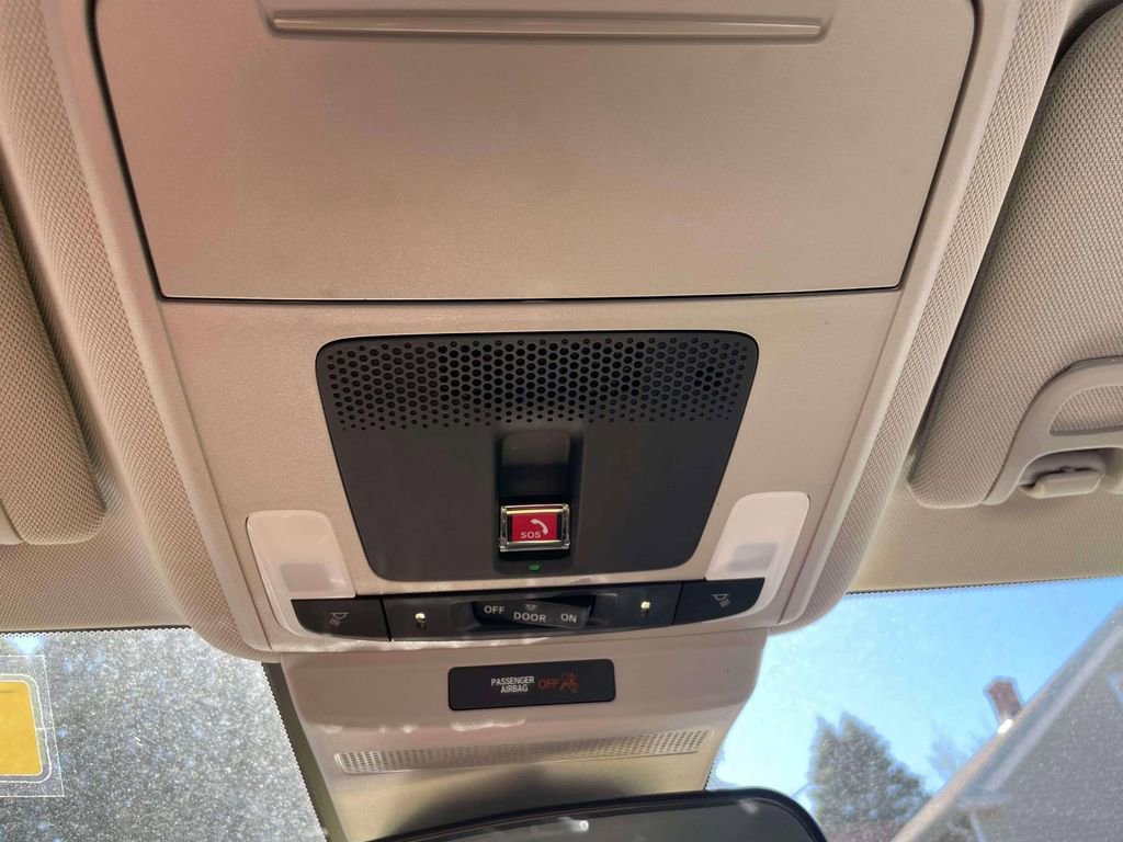Certified 2025 Honda Accord LX image 32