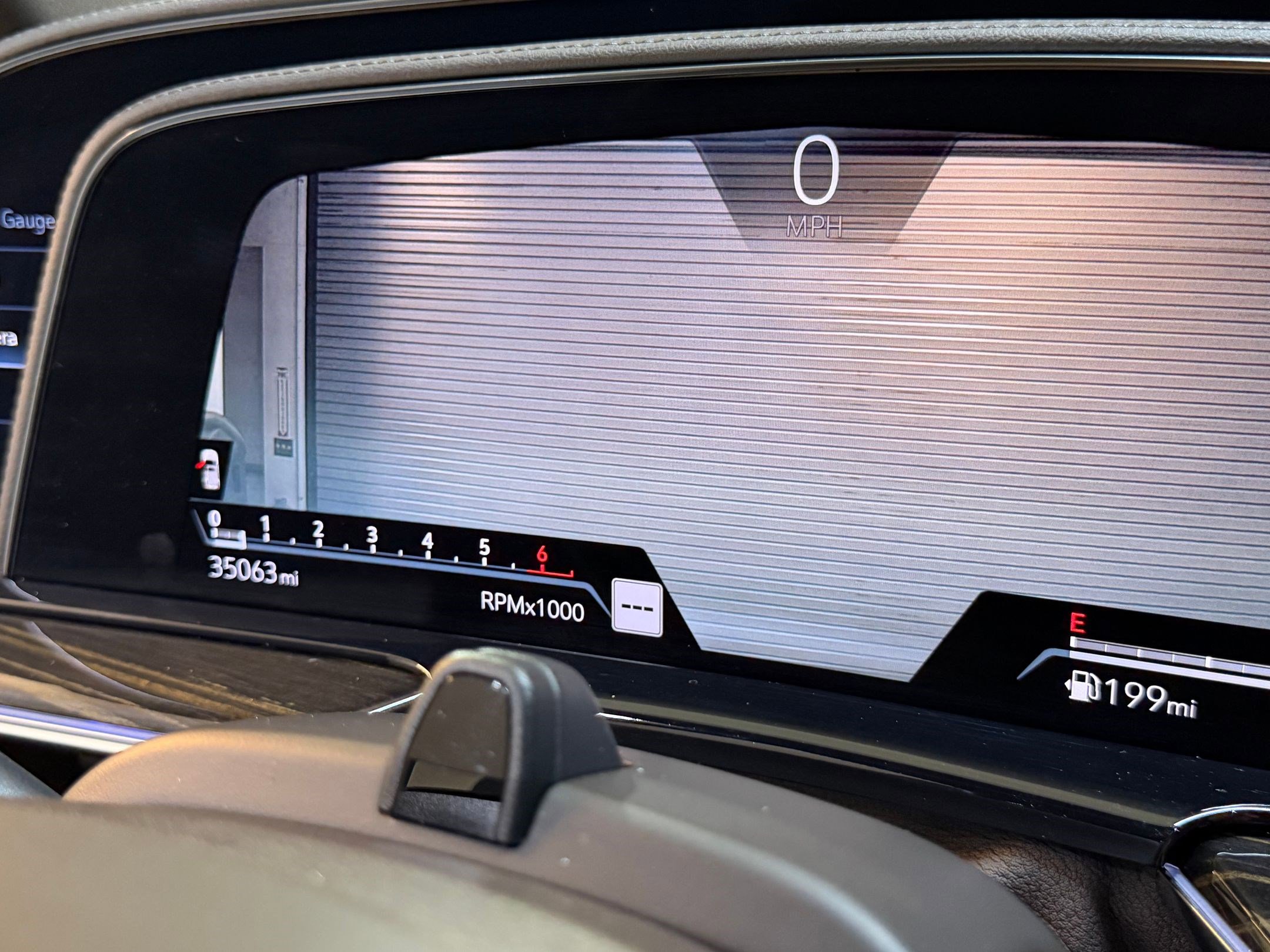 Certified 2023 Cadillac Escalade ESV Premium Luxury image 30