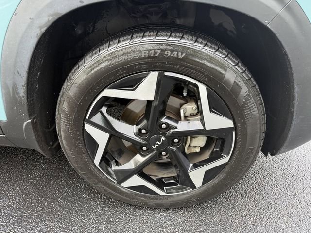 Certified 2025 Kia Seltos S FWD image 44