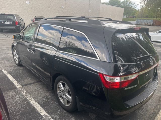 Used 2013 Honda Odyssey Touring image 3