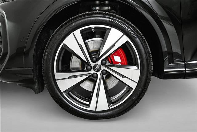 New 2025 Audi SQ5 Premium Plus image 25