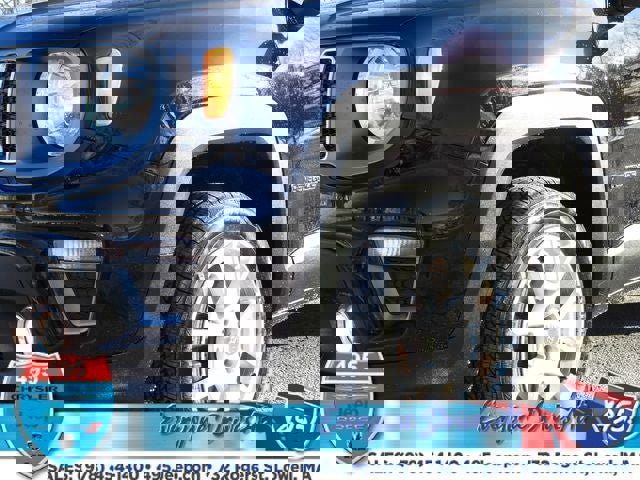 Used 2021 Jeep Renegade Limited w/ Sun & Sound Group image 9