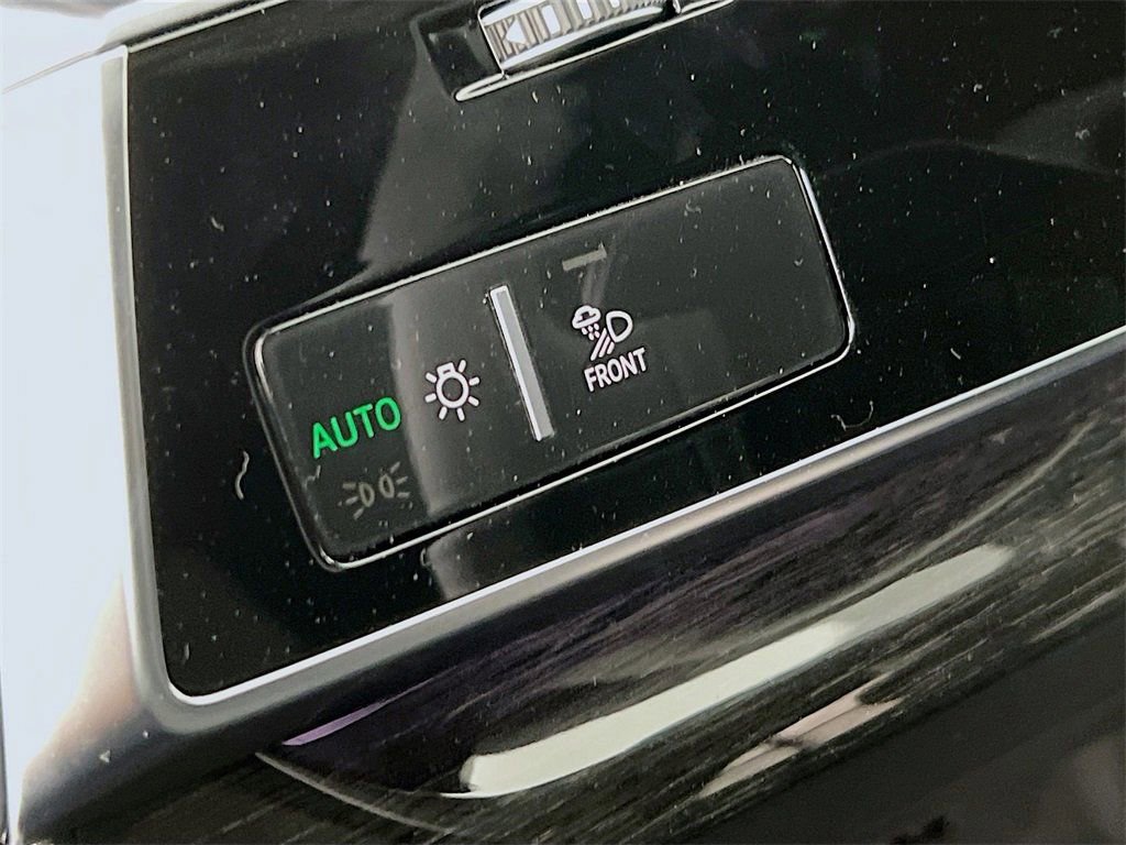 New 2026 Audi Q8 Premium Plus image 10