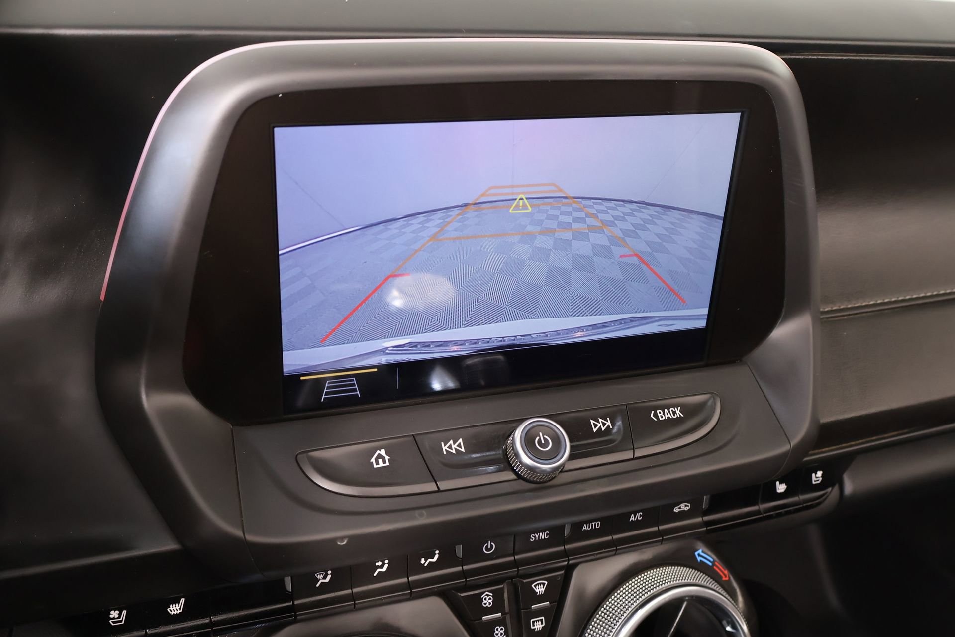 Used 2019 Chevrolet Camaro SS image 6