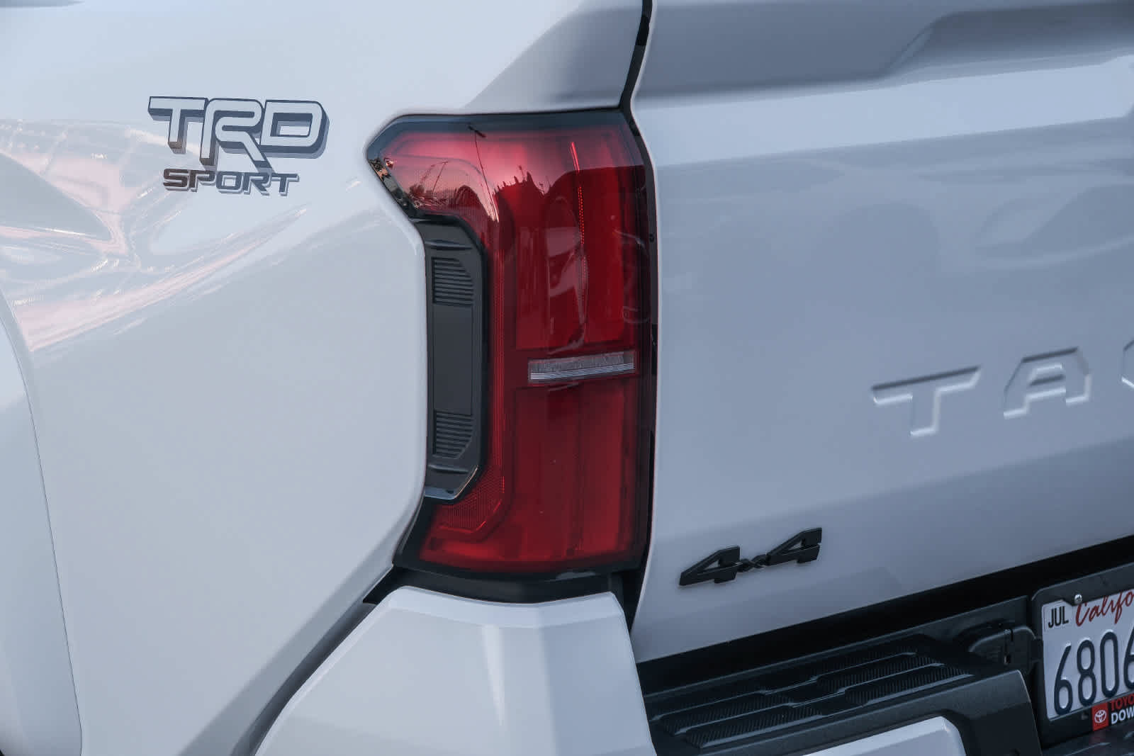 Certified 2024 Toyota Tacoma TRD Sport w/ TRD Sport Upgrade Package AWD/4WD image 7
