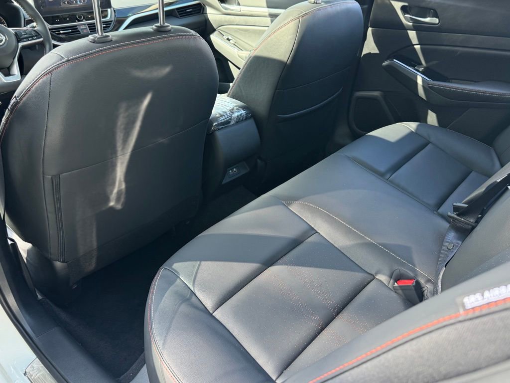 New 2025 Nissan Altima 2.5 SR w/ SR Premium Package image 18