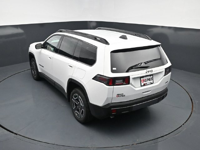 New 2026 Jeep Cherokee Laredo AWD/4WD image 44