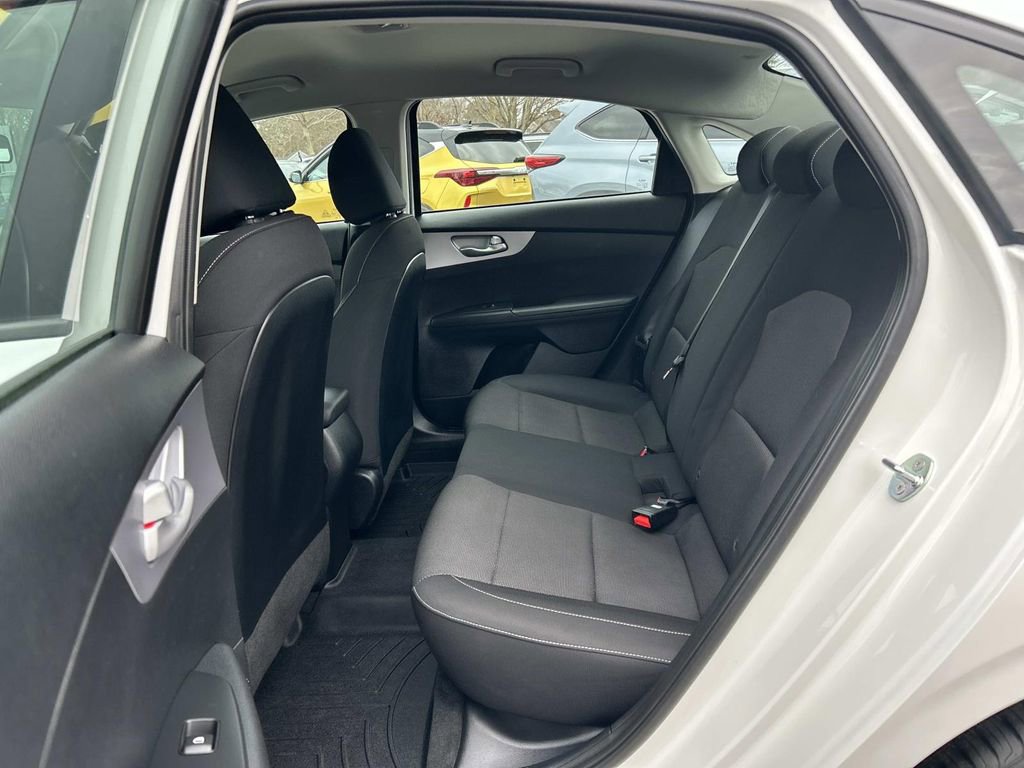 Used 2024 Kia Forte LXS image 11