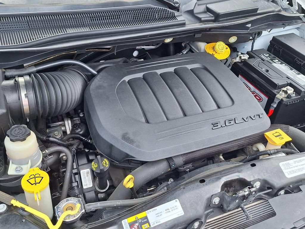 Used 2019 Dodge Grand Caravan SE FWD image 28