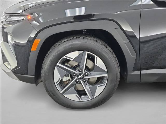 Certified 2025 Hyundai Tucson SEL AWD/4WD image 26