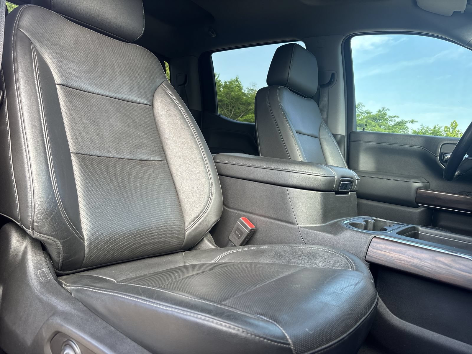 Used 2020 GMC Sierra 1500 SLT w/ SLT Premium Plus Package AWD/4WD image 26