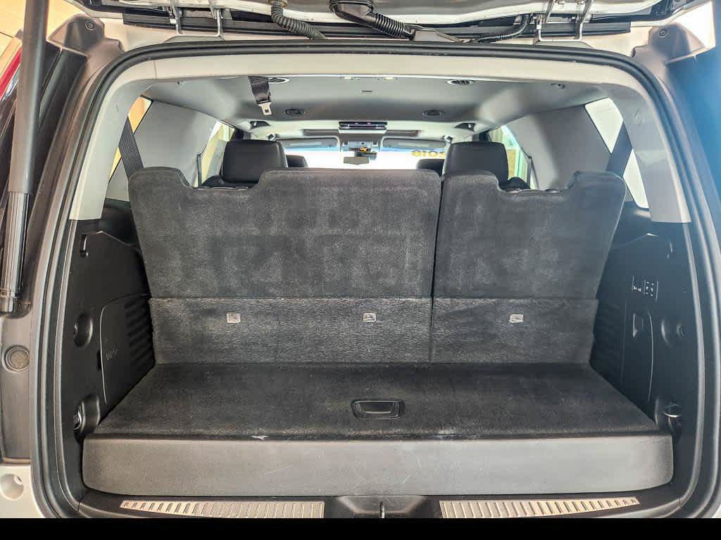 Used 2018 Cadillac Escalade Premium Luxury AWD/4WD image 22