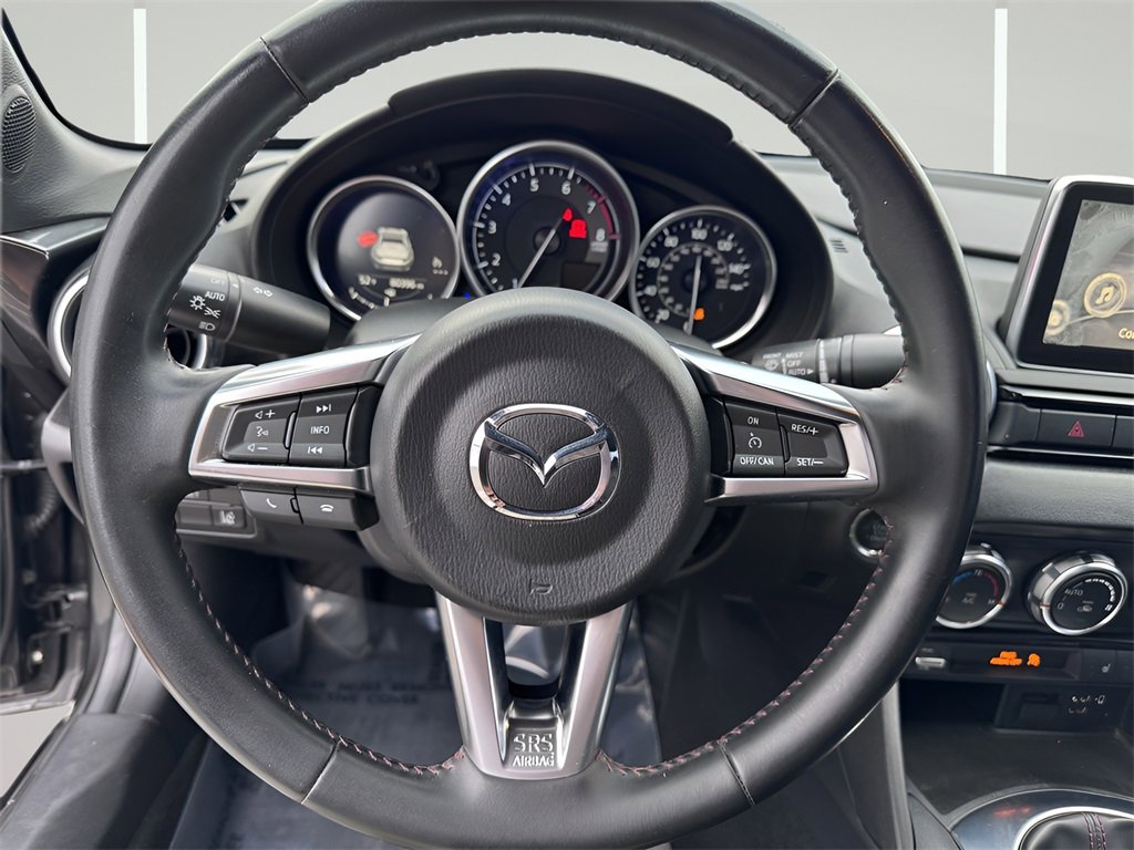 Used 2017 MAZDA MX-5 Miata RF Grand Touring image 16
