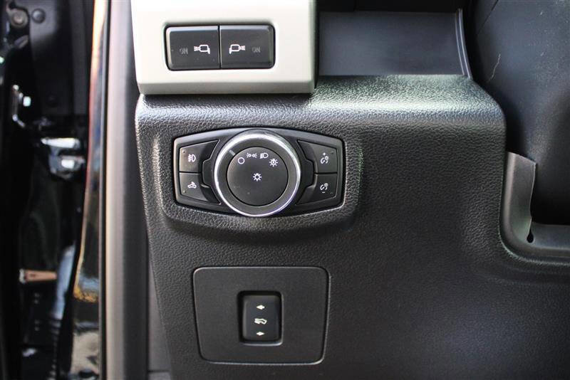 Used 2017 Ford F150 Lariat w/ Equipment Group 502A Luxury image 18