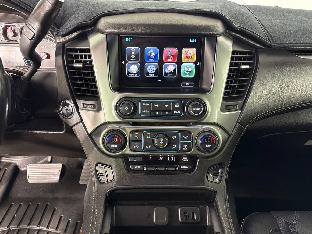 Used 2019 Chevrolet Suburban Premier AWD/4WD image 31