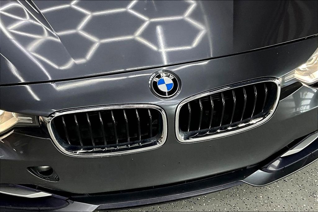 Used 2013 BMW 328i xDrive Sedan image 32