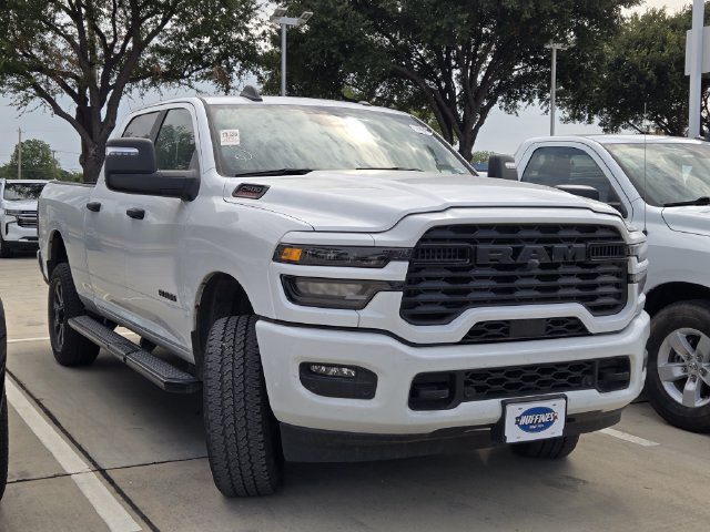 Used 2025 RAM 2500 Big Horn AWD/4WD image 1
