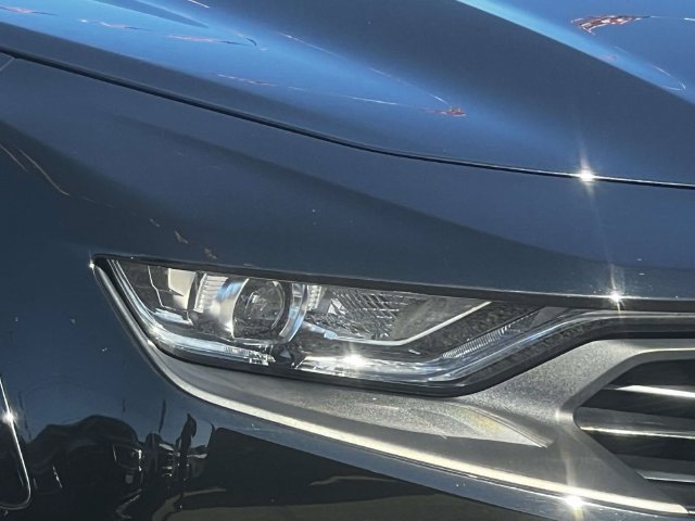 Used 2022 Chevrolet Camaro LT w/ RS Package RWD image 10