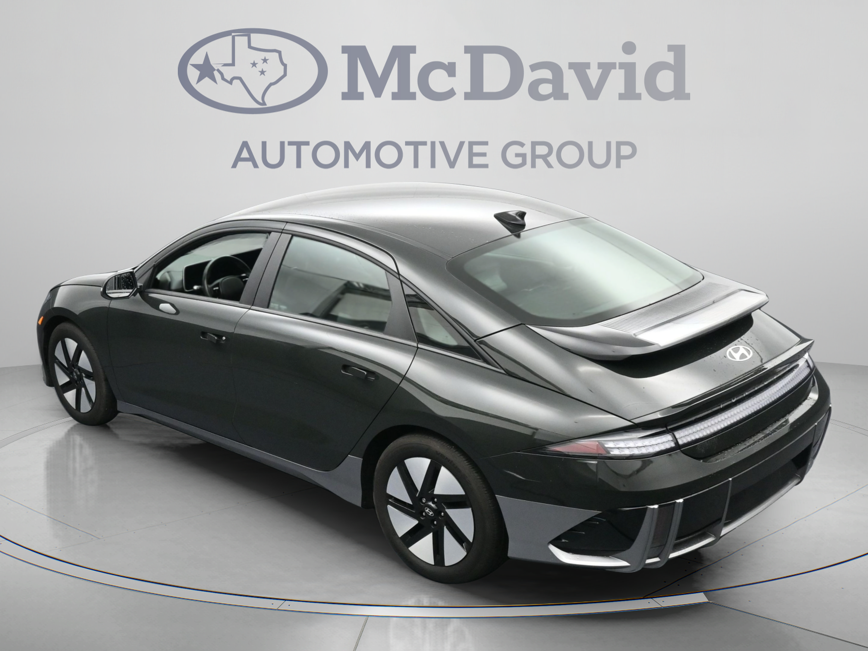 Used 2024 Hyundai Ioniq 6 SE RWD image 36