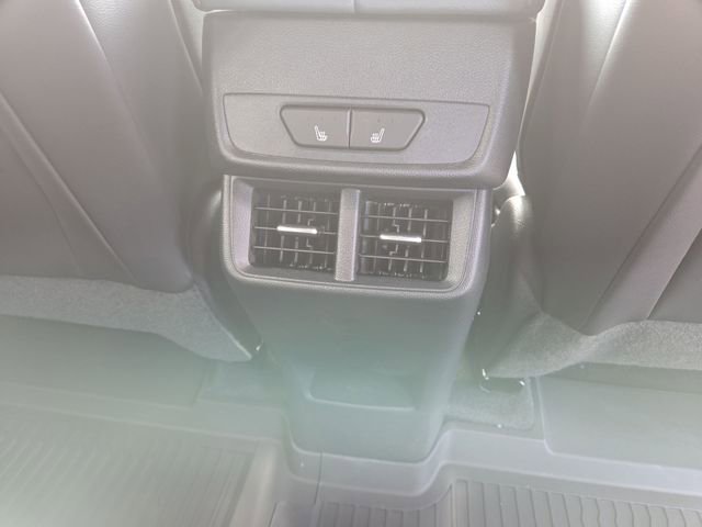 New 2026 GMC Terrain AT4 w/ Convenience Package III image 21