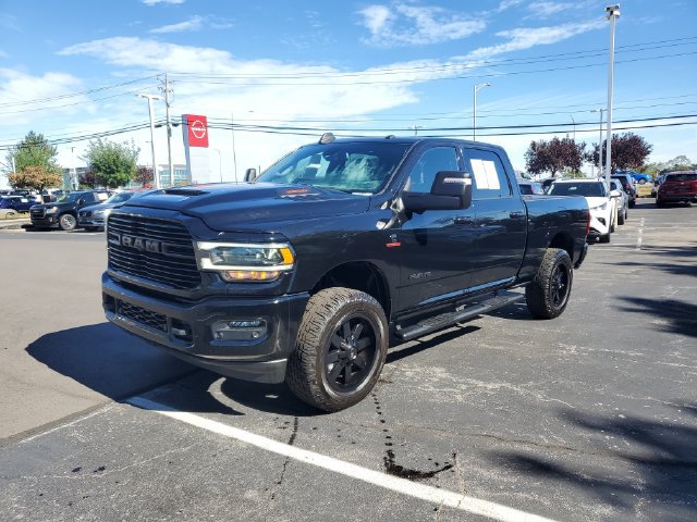 Used 2023 RAM 3500 Laramie AWD/4WD image 2