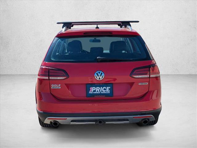 Used 2019 Volkswagen Golf Alltrack S image 6