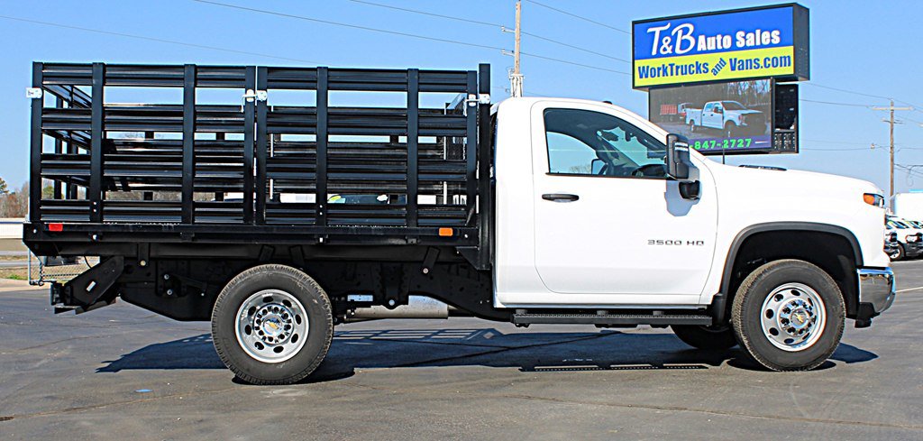 Used 2025 Chevrolet Silverado 3500 W/T w/ WT Convenience Package RWD image 7