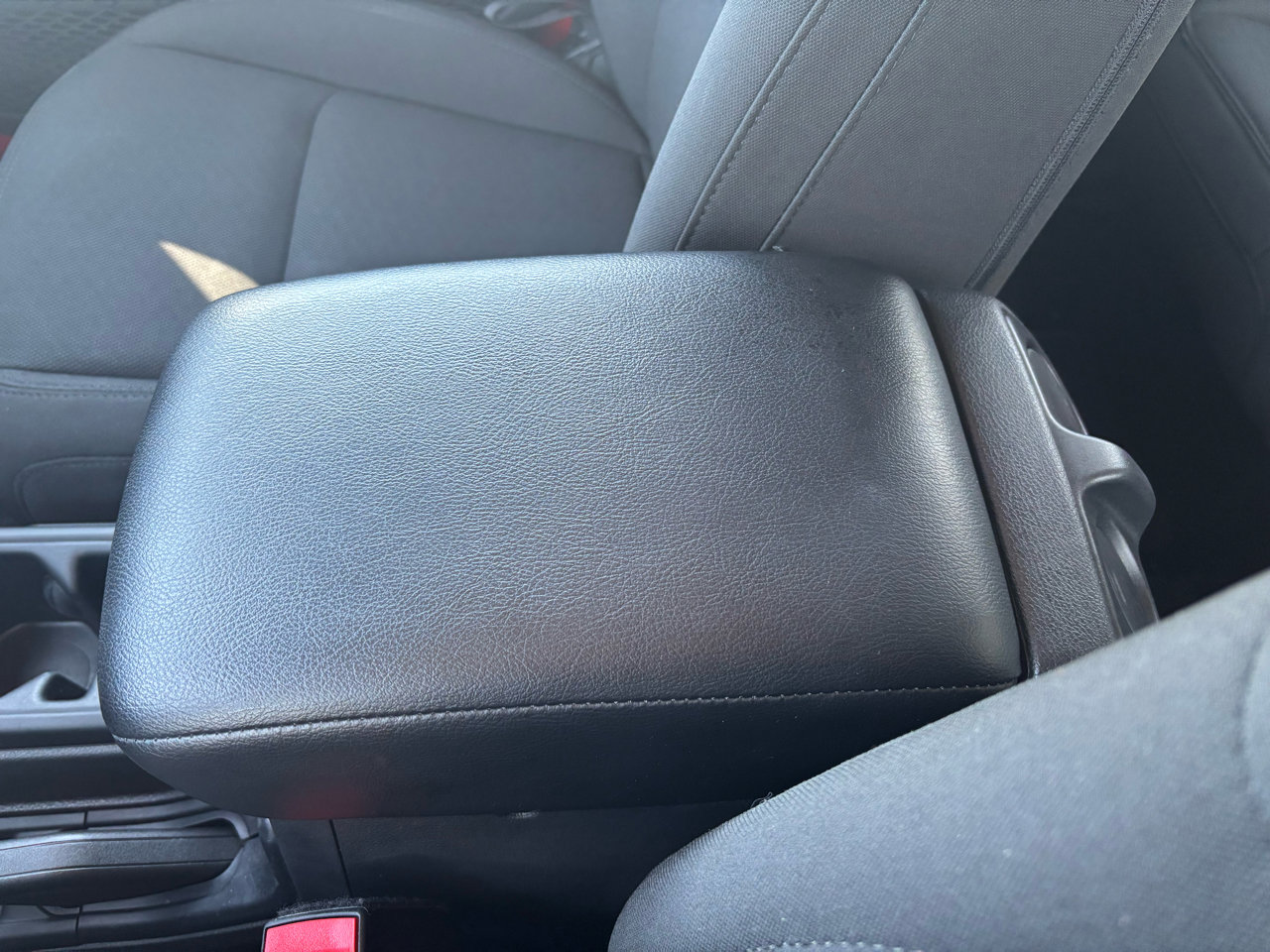 Used 2022 Jeep Wrangler Unlimited Sport image 27