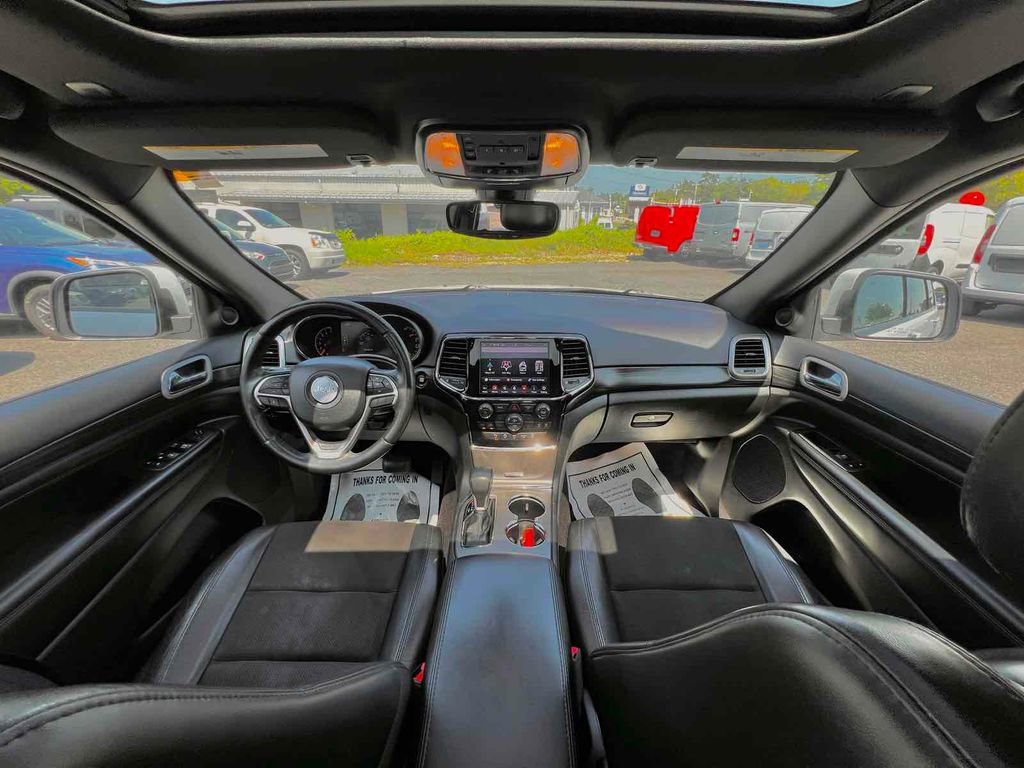 Used 2020 Jeep Grand Cherokee Altitude image 20