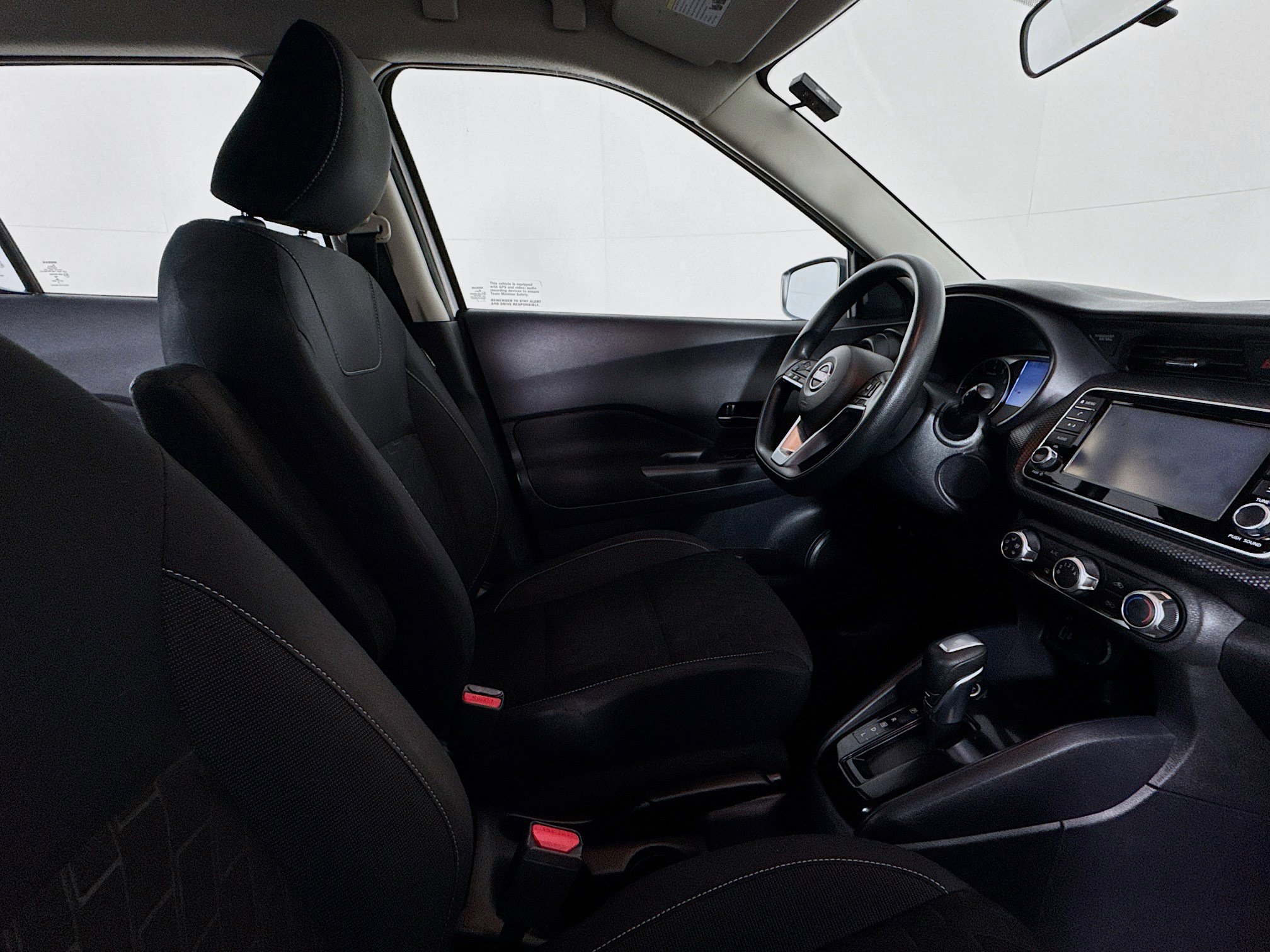 Used 2022 Nissan Kicks S image 28