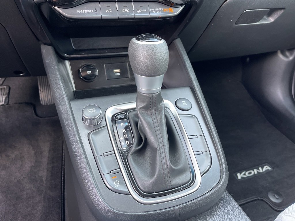 Used 2023 Hyundai Kona SEL w/ Cargo Package image 14